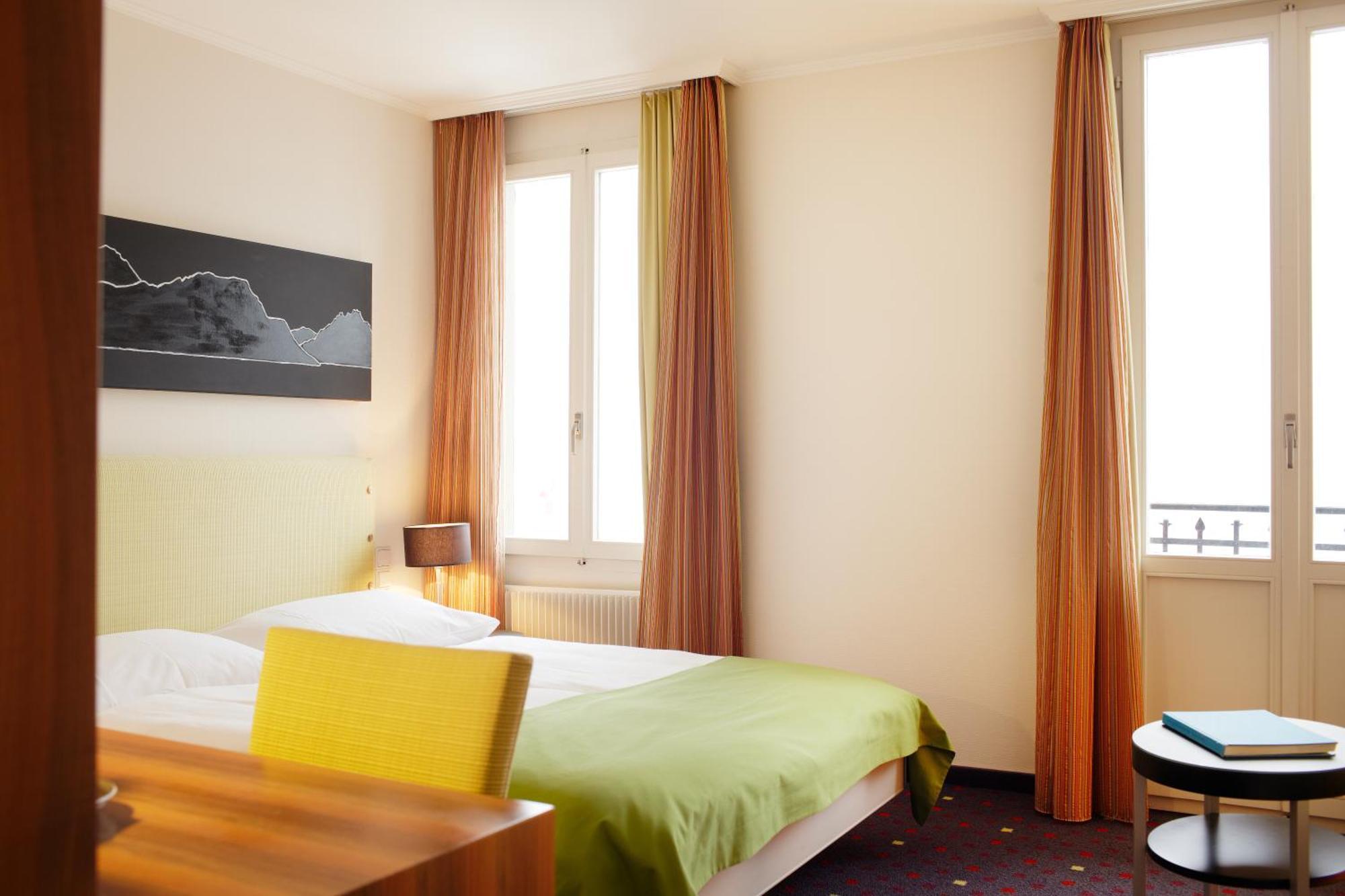 Seehotel Gotthard Weggis Cameră foto